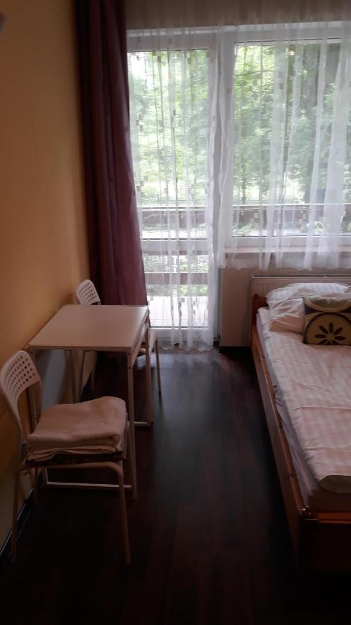 Apartamenty I Pokoje Przy Parku Jelenia Góra Exterior foto