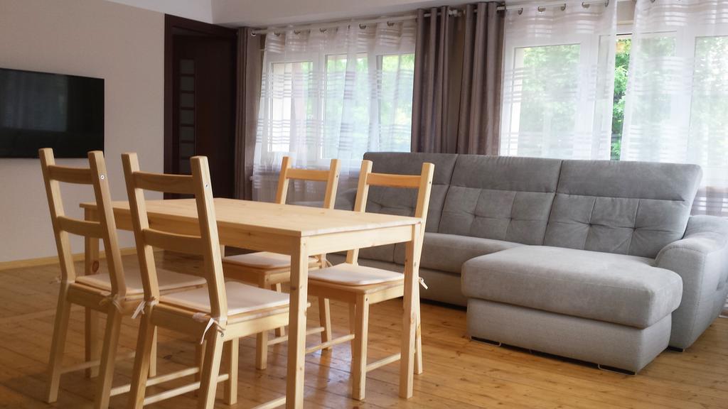Apartamenty I Pokoje Przy Parku Jelenia Góra Exterior foto