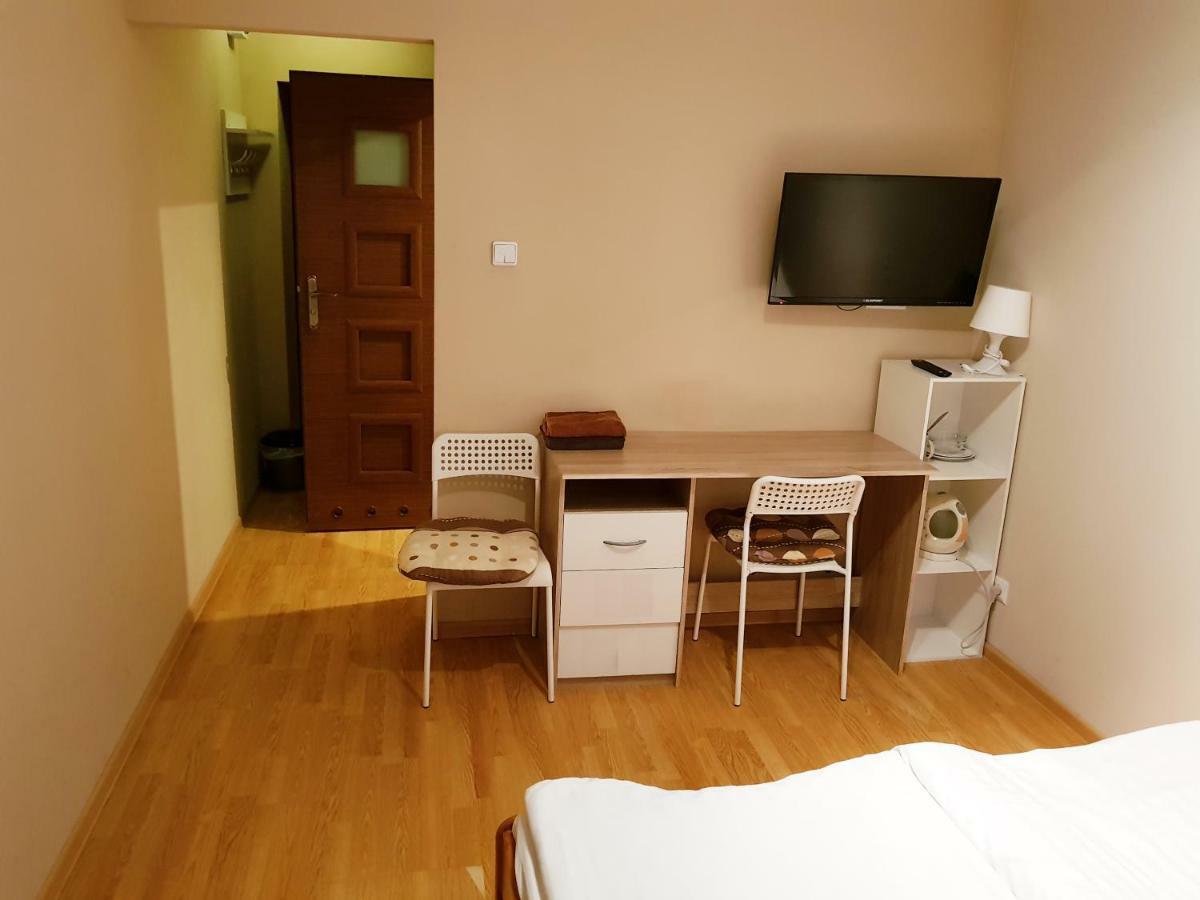 Apartamenty I Pokoje Przy Parku Jelenia Góra Exterior foto